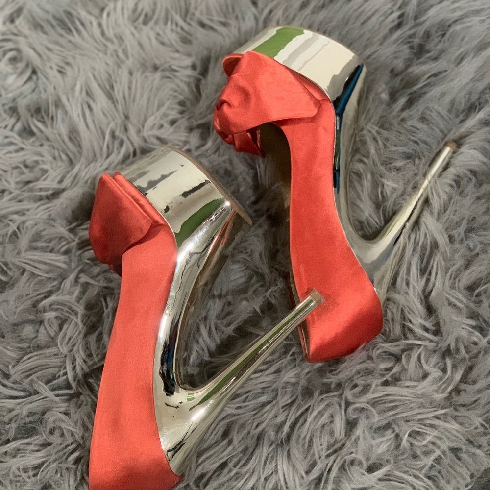 Steve Madden Pumps